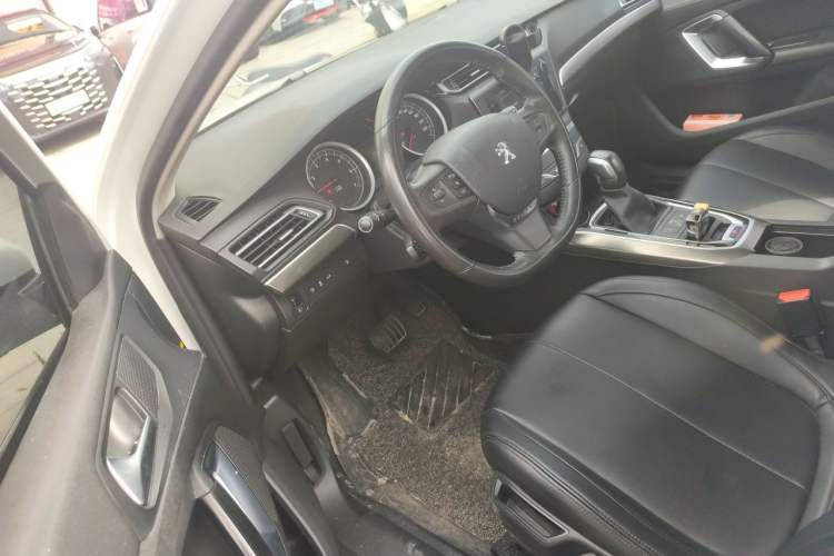 Used Peugeot 408 2015 1.2T Automatic Luxury Edition Driver Seat