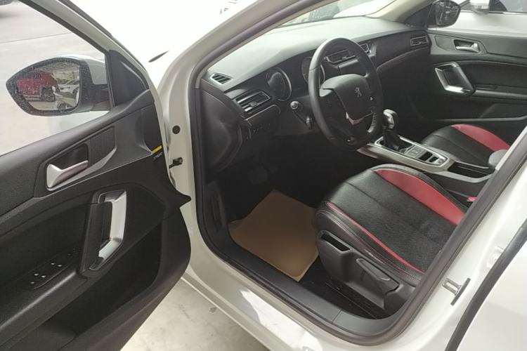 Used Peugeot 408 2015 1.2T Automatic Luxury Edition Driver Seat