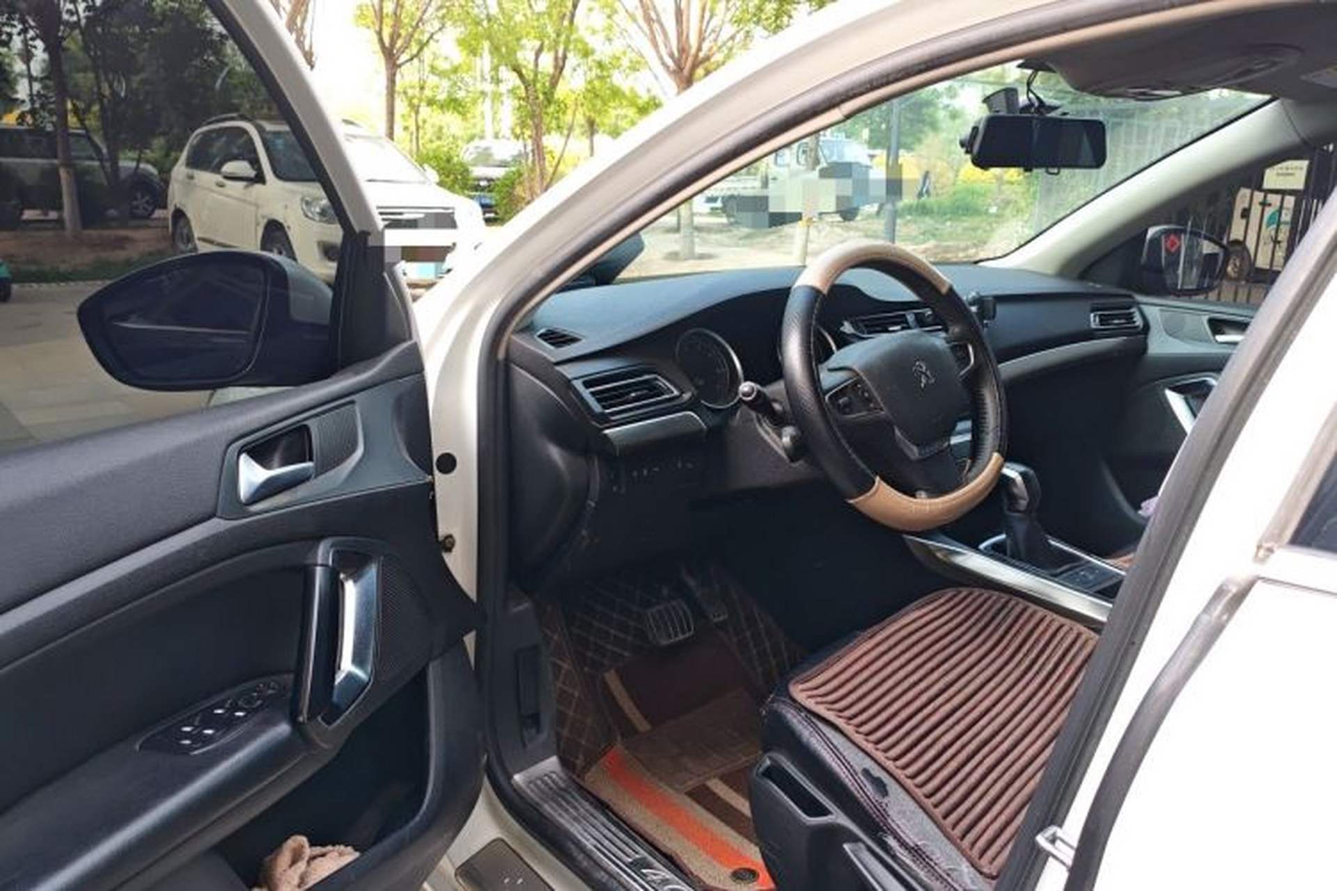 Used Peugeot 408 2015 1.2T Automatic Luxury Edition Driver Seat