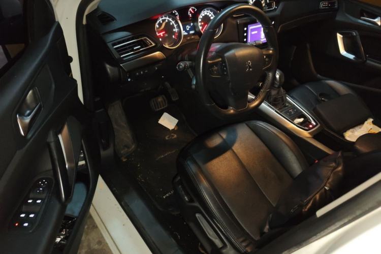 Used Peugeot 408 2015 1.2T Automatic Luxury Edition Driver Seat