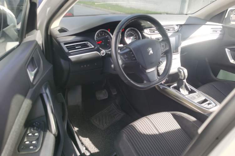 Used Peugeot 408 2015 1.2T Automatic Glory Edition Driver Seat