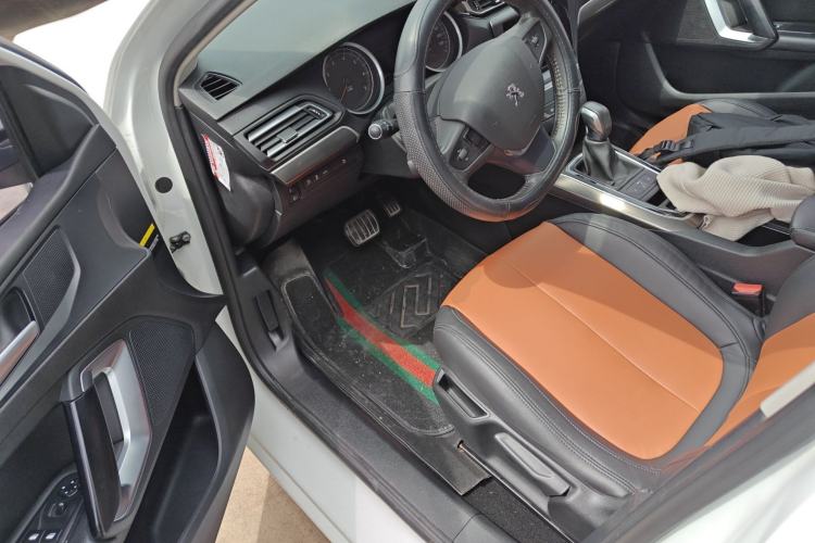 Used Peugeot 408 2015 1.2T Automatic Luxury Edition Driver Seat