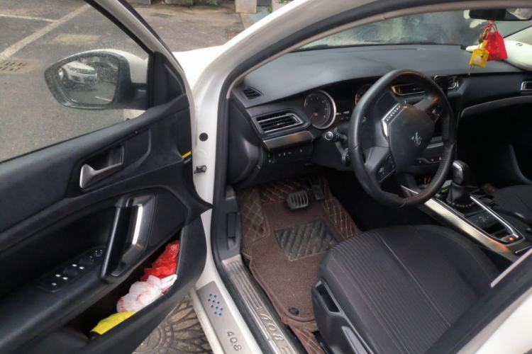 Used Peugeot 408 2015 1.2T Automatic Luxury Edition Driver Seat