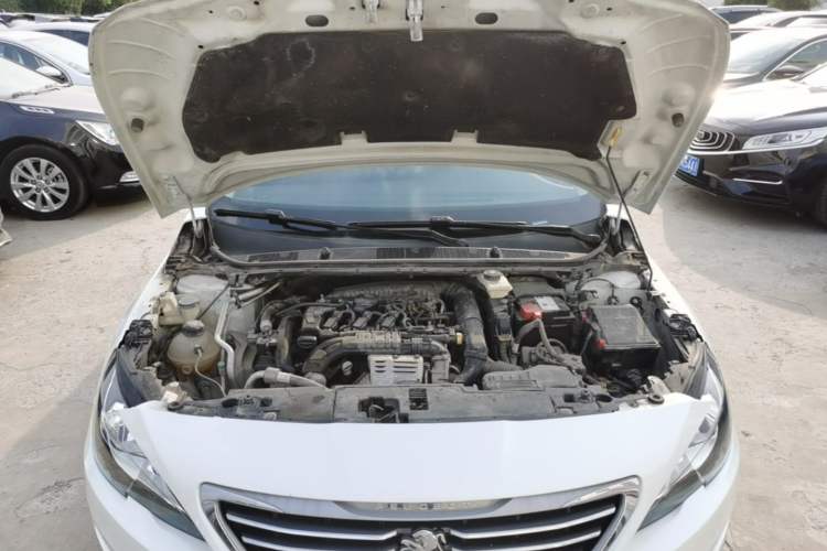 Used Peugeot 408 2015 1.2T Automatic Luxury Edition Engine Bay