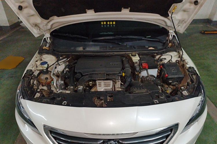 Used Peugeot 408 2015 1.2T Automatic Luxury Edition Engine Bay