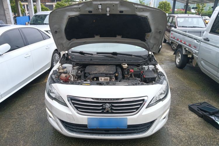 Used Peugeot 408 2015 1.2T Automatic Luxury Edition Engine Bay
