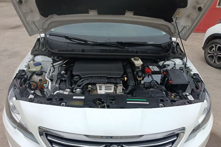Used Peugeot 408 2015 1.2T Automatic Luxury Edition Engine Bay