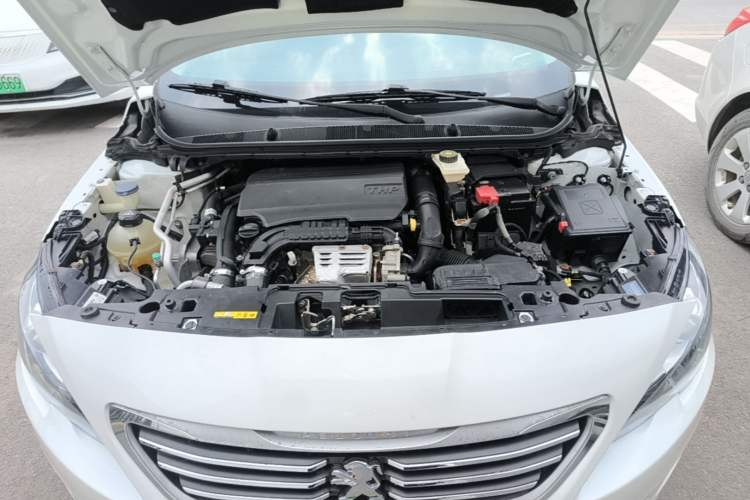 Used Peugeot 408 2015 1.2T Automatic Luxury Edition Engine Bay