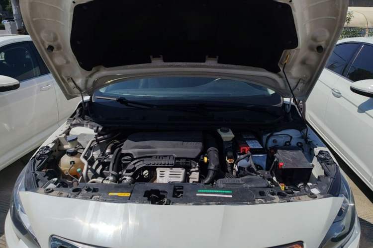 Used Peugeot 408 2015 1.2T Automatic Luxury Edition Engine Bay