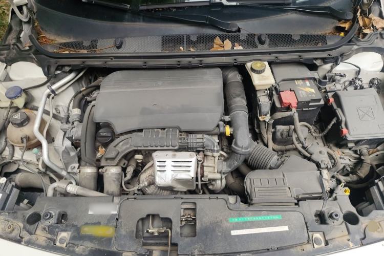 Used Peugeot 408 2015 1.2T Automatic Luxury Edition Engine Bay