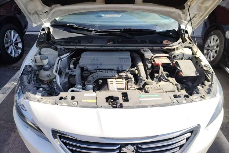 Used Peugeot 408 2015 1.2T Automatic Luxury Edition Engine Bay