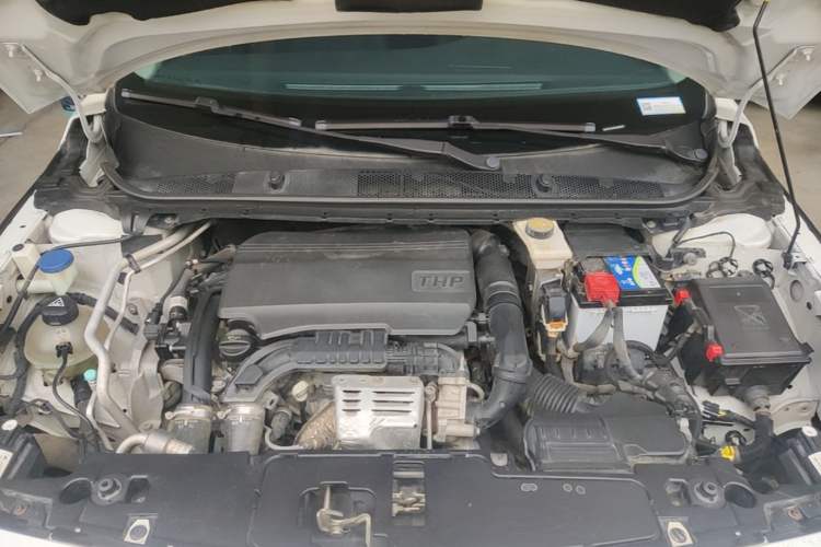 Used Peugeot 408 2015 1.2T Automatic Luxury Edition Engine Bay