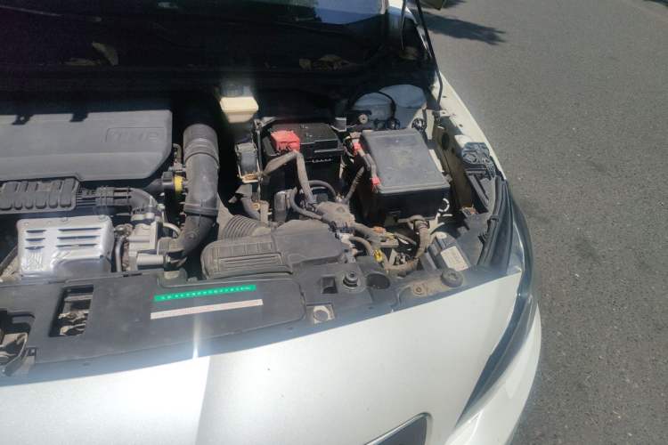 Used Peugeot 408 2015 1.2T Automatic Luxury Edition Engine Bay Left