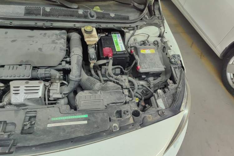 Used Peugeot 408 2015 1.2T Automatic Luxury Edition Engine Bay Left