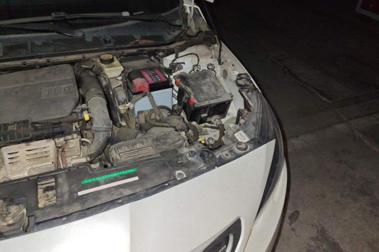 Used Peugeot 408 2015 1.2T Automatic Luxury Edition Engine Bay Left