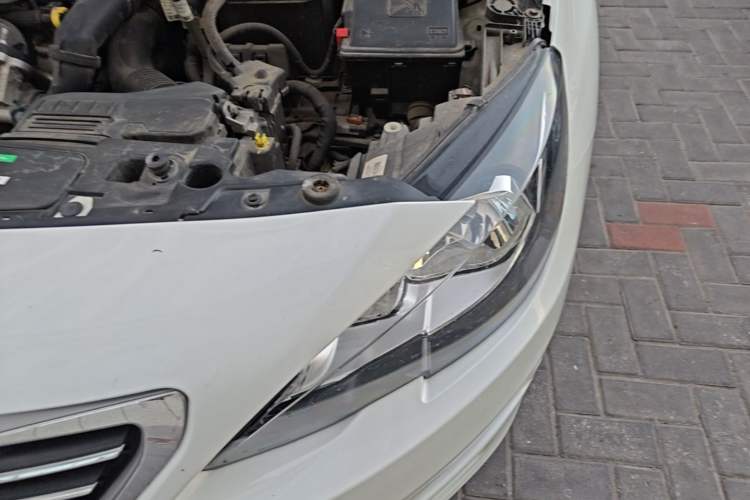 Used Peugeot 408 2015 1.2T Automatic Luxury Edition Engine Bay Left
