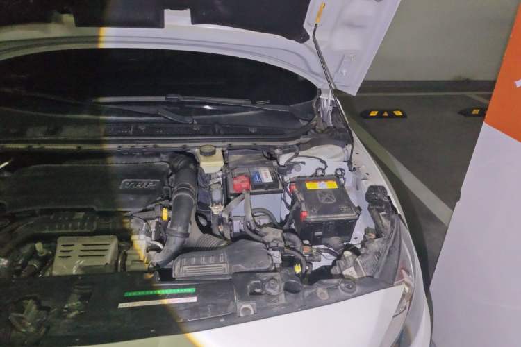 Used Peugeot 408 2015 1.2T Automatic Luxury Edition Engine Bay Left