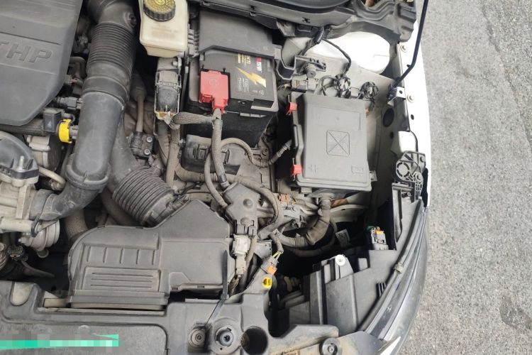 Used Peugeot 408 2015 1.2T Automatic Luxury Edition Engine Bay Left