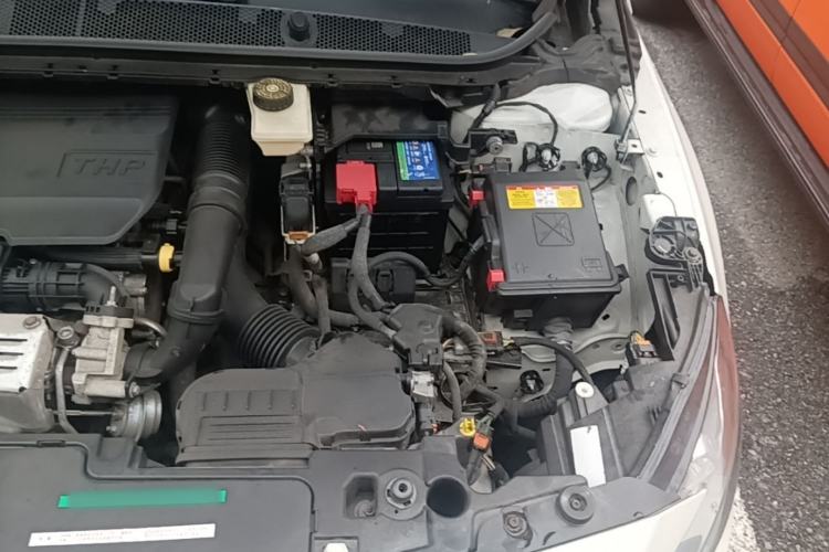 Used Peugeot 408 2015 1.2T Automatic Luxury Edition Engine Bay Left