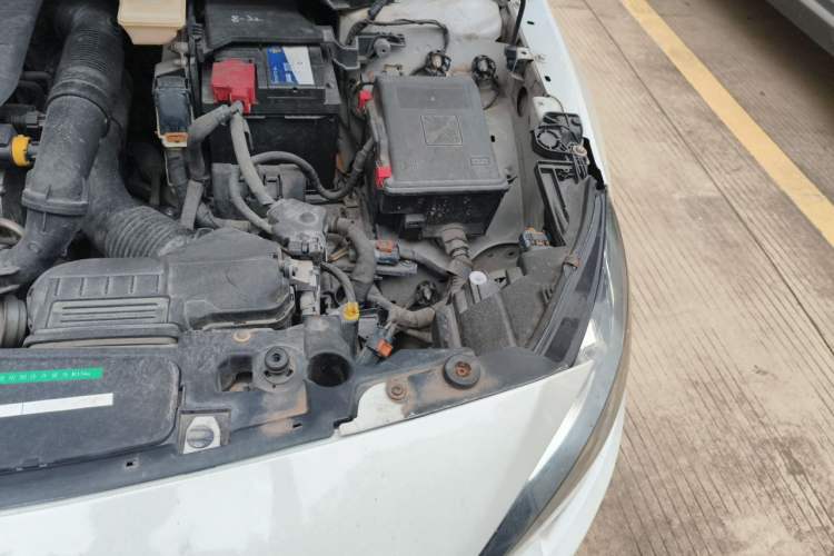 Used Peugeot 408 2015 1.2T Automatic Luxury Edition Engine Bay Left