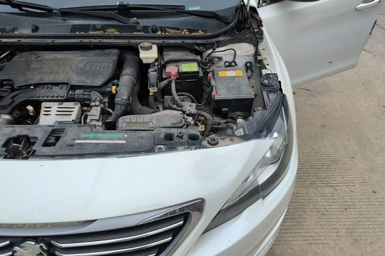 Used Peugeot 408 2015 1.2T Automatic Luxury Edition Engine Bay Left