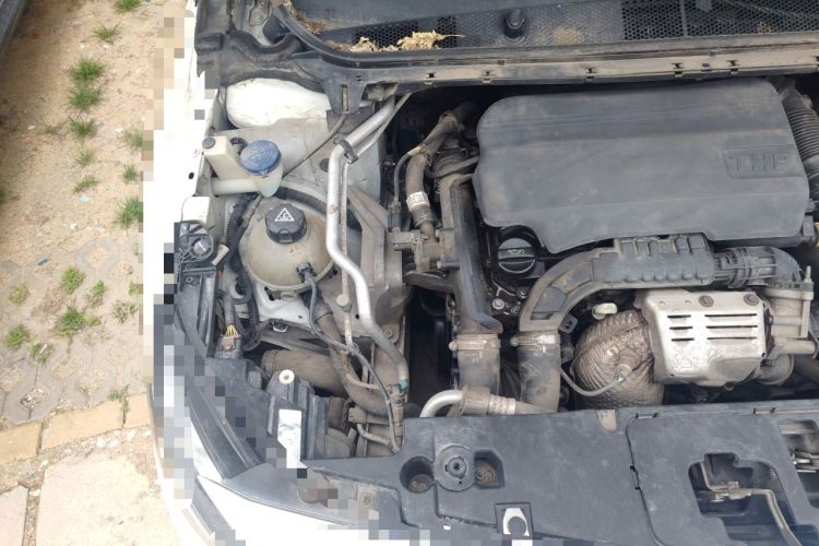 Used Peugeot 408 2015 1.2T Automatic Luxury Edition Engine Bay Right