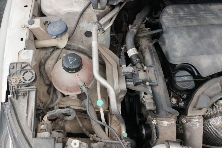 Used Peugeot 408 2015 1.2T Automatic Luxury Edition Engine Bay Right