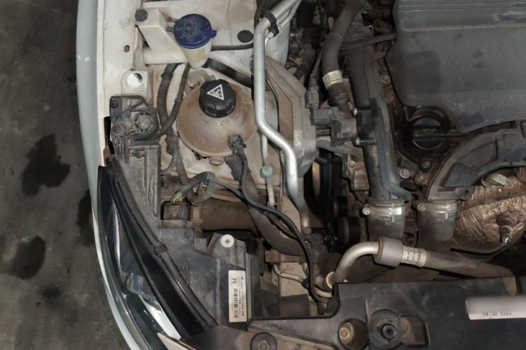 Used Peugeot 408 2015 1.2T Automatic Luxury Edition Engine Bay Right