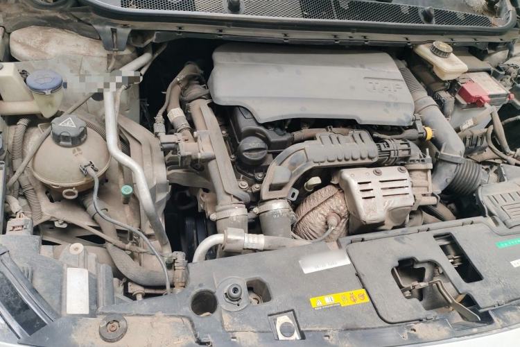 Used Peugeot 408 2015 1.2T Automatic Luxury Edition Engine Bay Right