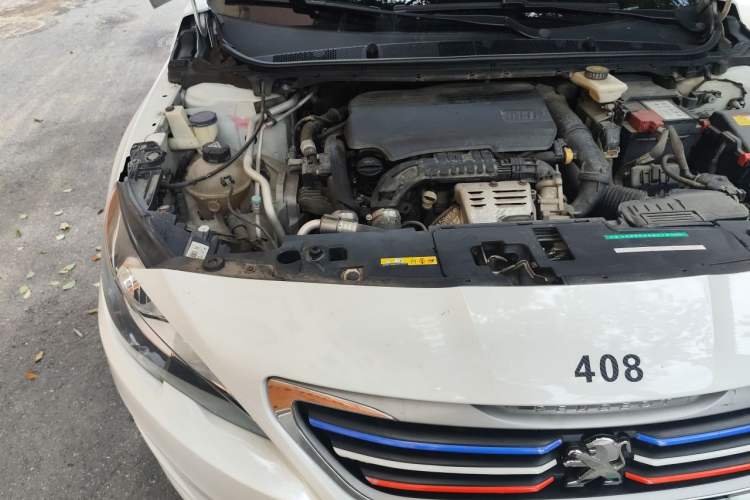 Used Peugeot 408 2015 1.2T Automatic Luxury Edition Engine Bay Right