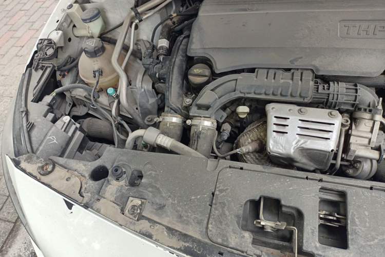 Used Peugeot 408 2015 1.2T Automatic Luxury Edition Engine Bay Right