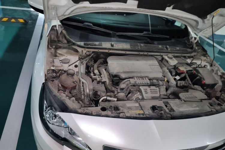Used Peugeot 408 2015 1.2T Automatic Luxury Edition Engine Bay Right
