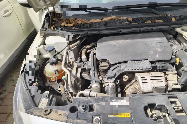 Used Peugeot 408 2015 1.2T Automatic Luxury Edition Engine Bay Right