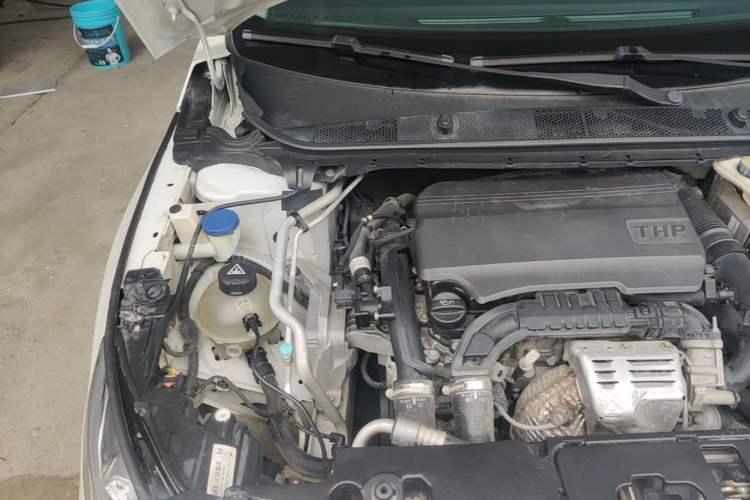 Used Peugeot 408 2015 1.2T Automatic Luxury Edition Engine Bay Right
