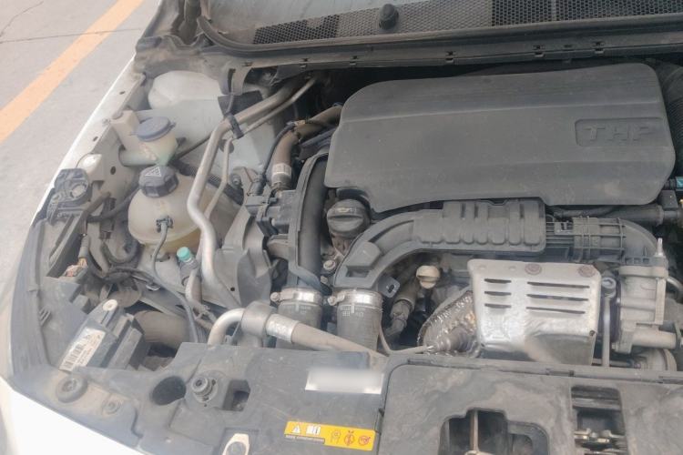 Used Peugeot 408 2015 1.2T Automatic Luxury Edition Engine Bay Right