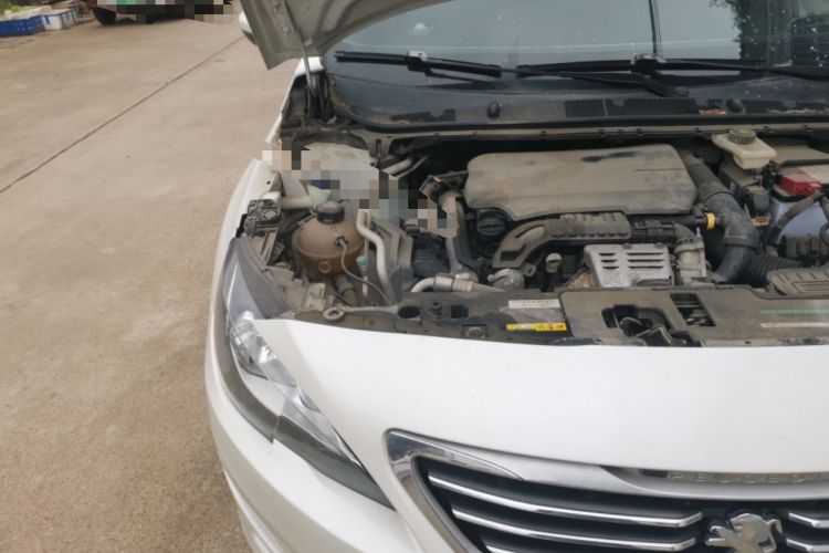 Used Peugeot 408 2015 1.2T Automatic Luxury Edition Engine Bay Right