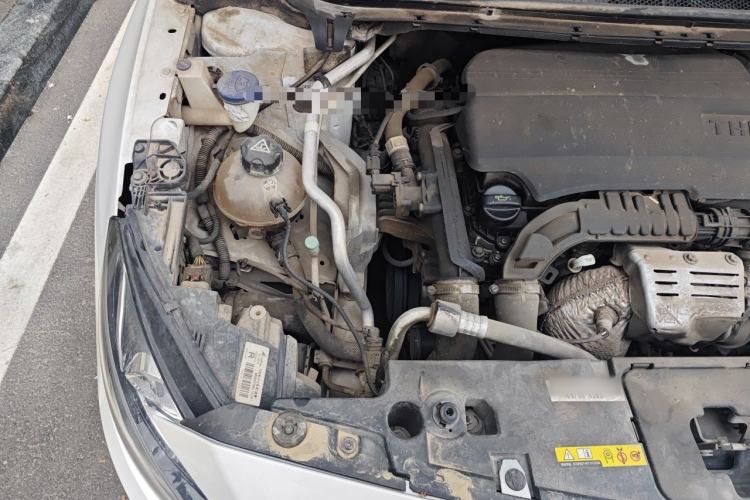 Used Peugeot 408 2015 1.2T Automatic Luxury Edition Engine Bay Right