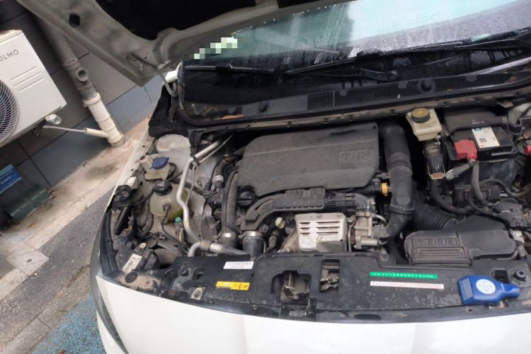 Used Peugeot 408 2015 1.2T Automatic Luxury Edition Engine Bay Right