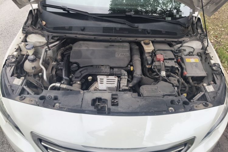 Used Peugeot 408 2015 1.2T Automatic Glory Edition Engine Bay