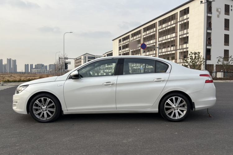 Used Peugeot 408 2015 1.2T Automatic Luxury Edition Exterior 1