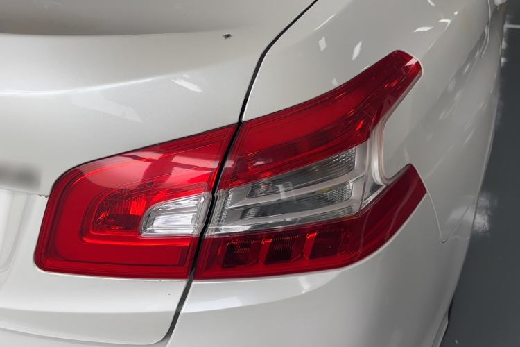 Used Peugeot 408 2015 1.2T Automatic Luxury Edition Exterior 3