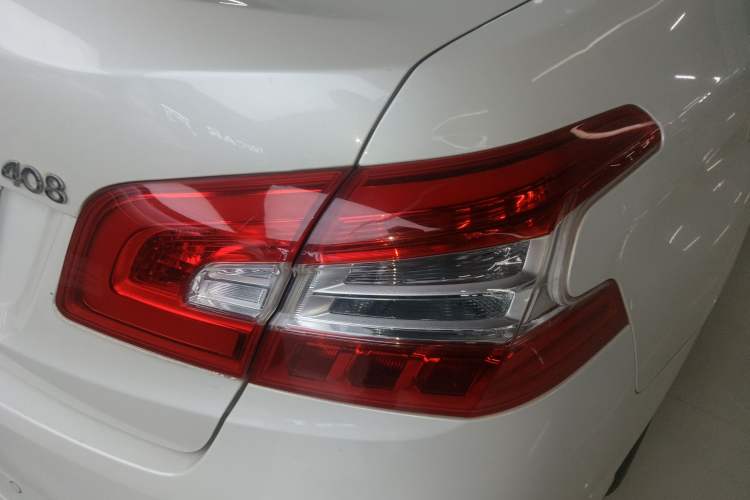 Used Peugeot 408 2015 1.2T Automatic Luxury Edition Exterior 3