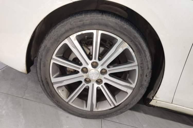 Used Peugeot 408 2015 1.2T Automatic Luxury Edition Exterior 4