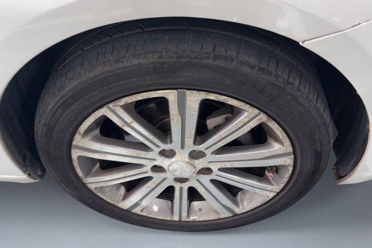 Used Peugeot 408 2015 1.2T Automatic Luxury Edition Exterior 5