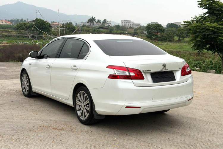 Used Peugeot 408 2015 1.2T Automatic Luxury Edition Exterior 6