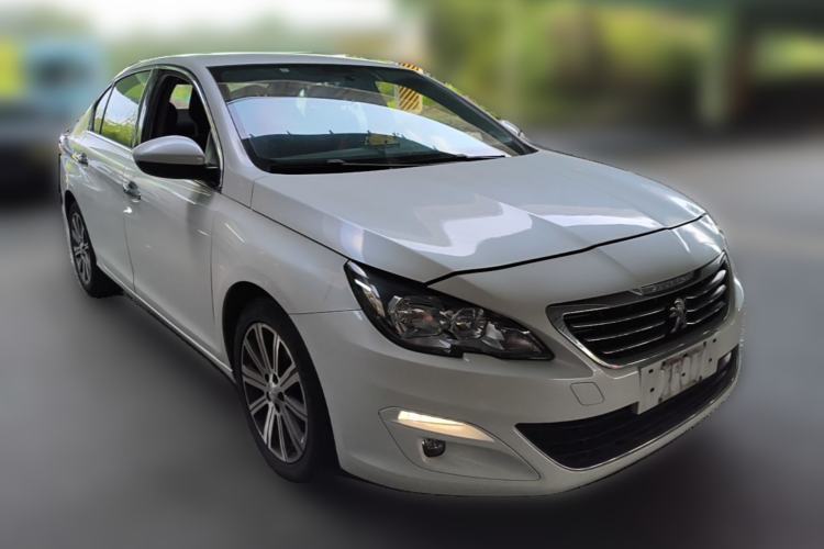 Used Peugeot 408 2015 1.2T Automatic Luxury Edition Front Right 45 Deg