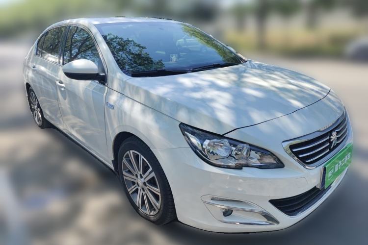 Used Peugeot 408 2015 1.2T Automatic Luxury Edition Front Right 45 Deg