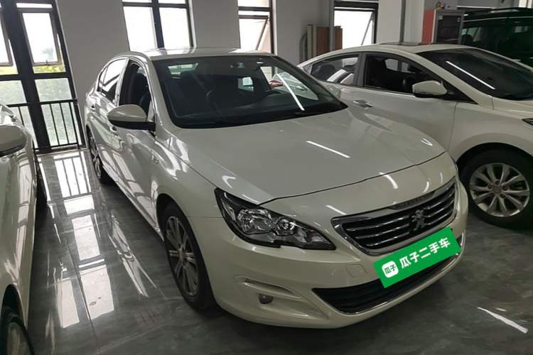 Used Peugeot 408 2015 1.2T Automatic Luxury Edition Front Right 45 Deg
