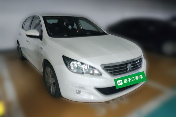 Used Peugeot 408 2015 1.2T Automatic Luxury Edition Front Right 45 Deg