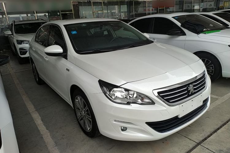 Used Peugeot 408 2015 1.2T Automatic Luxury Edition Front Right 45 Deg